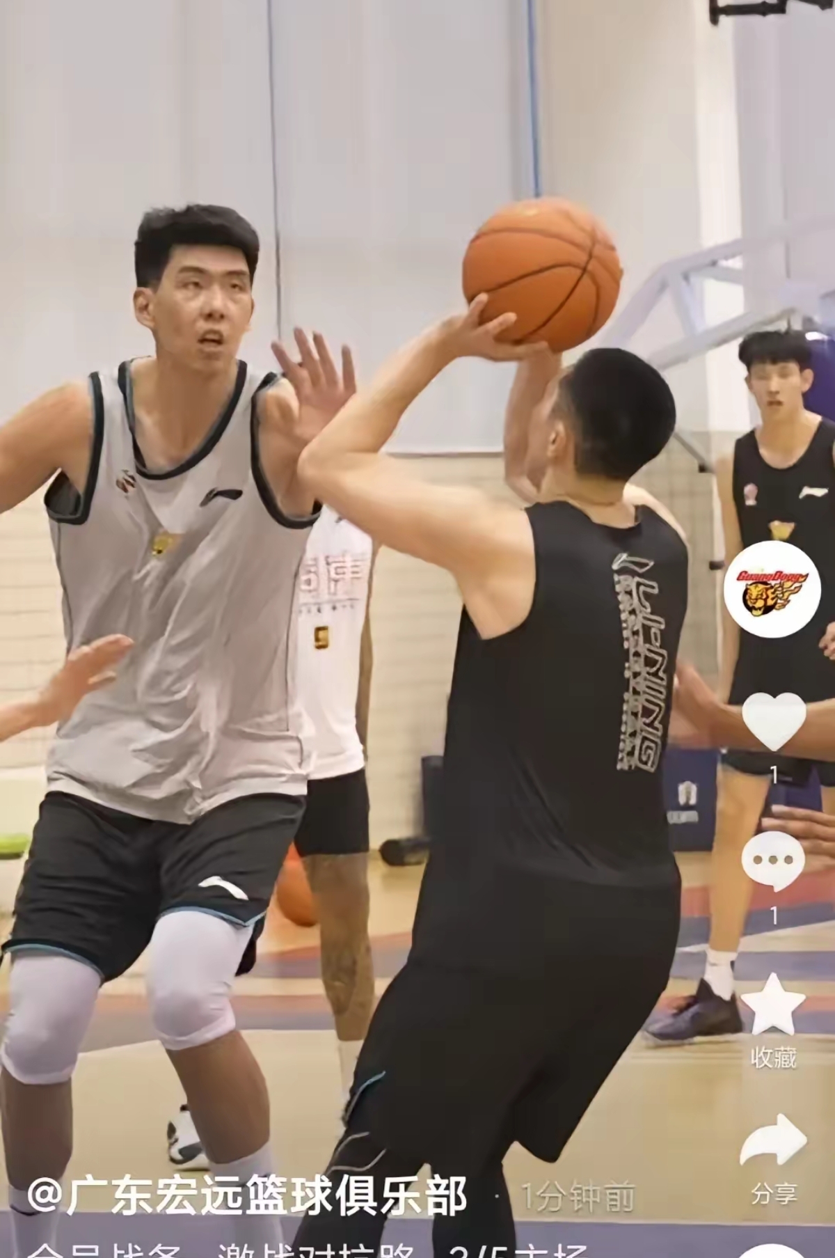 犹他爵士转会期再遭质疑广东宏远内部沟通备战CBA常规赛，风云突变多特蒙德清晨官宣签约看傻球迷的简单介绍